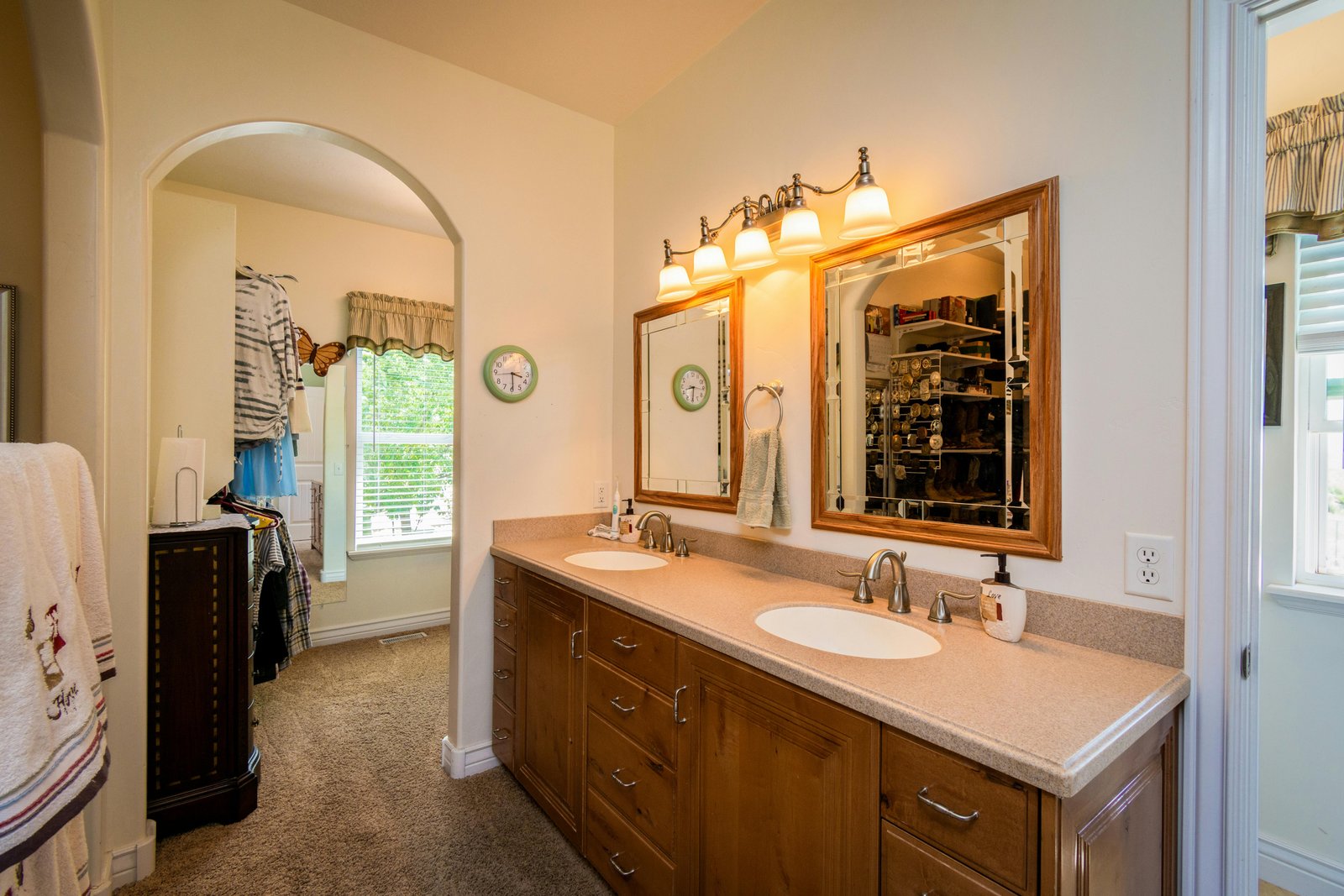 move in/move out cleaning